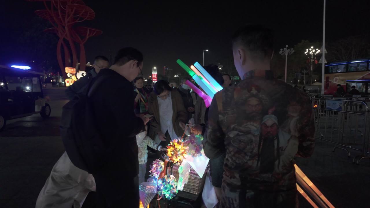 过年的小贩
