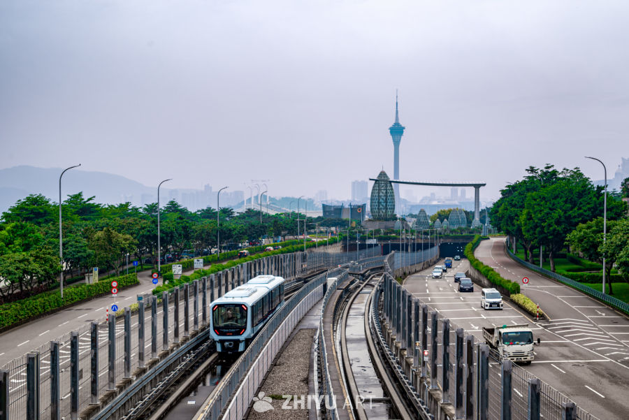 城市轻轨与现代建筑