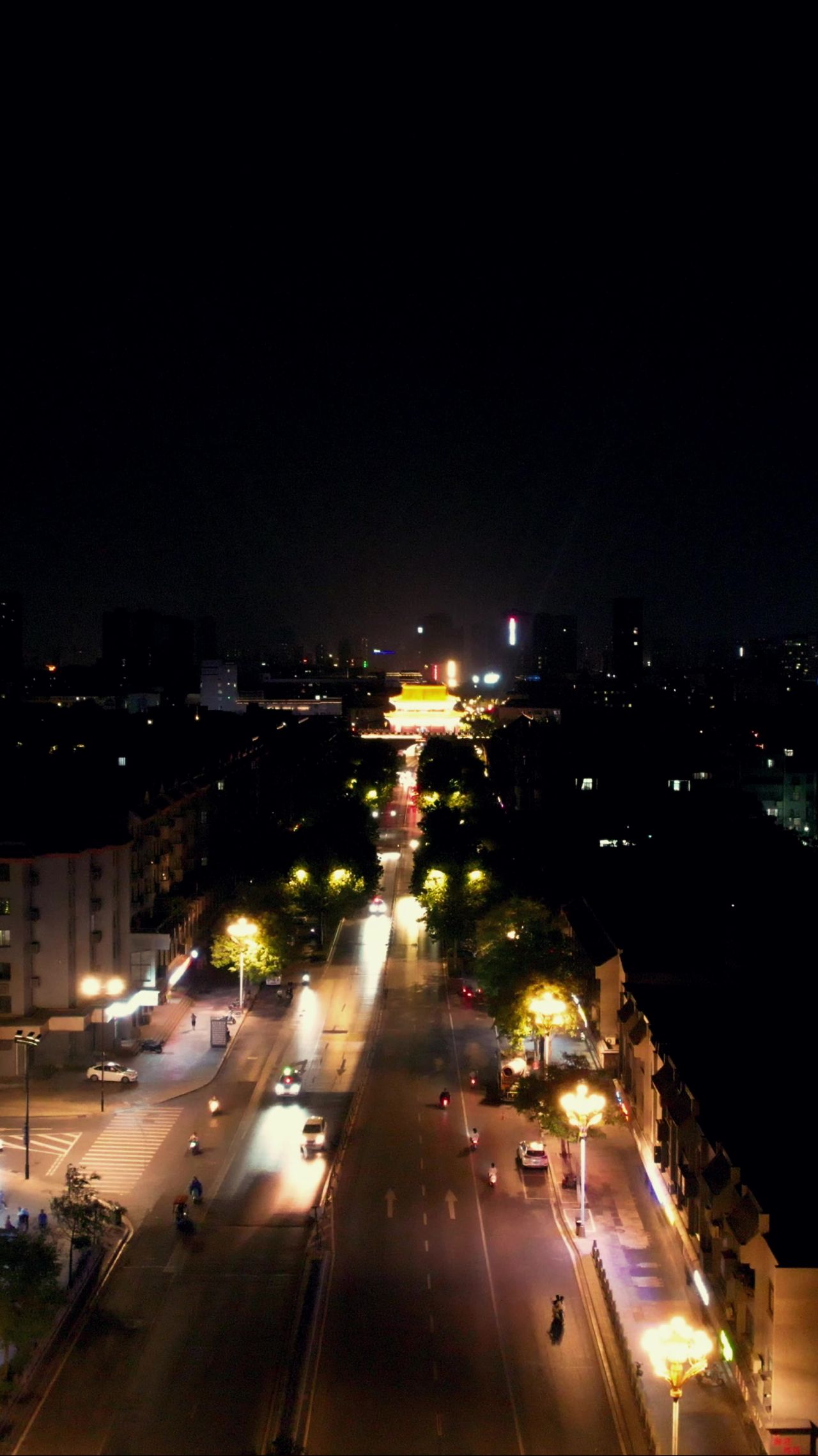 河南开封城市夜景灯光竖屏航拍  