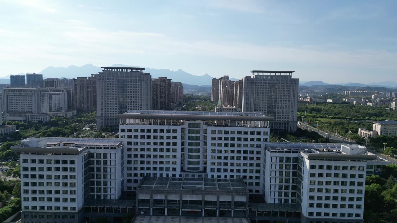  航拍江西上饶市人民政府