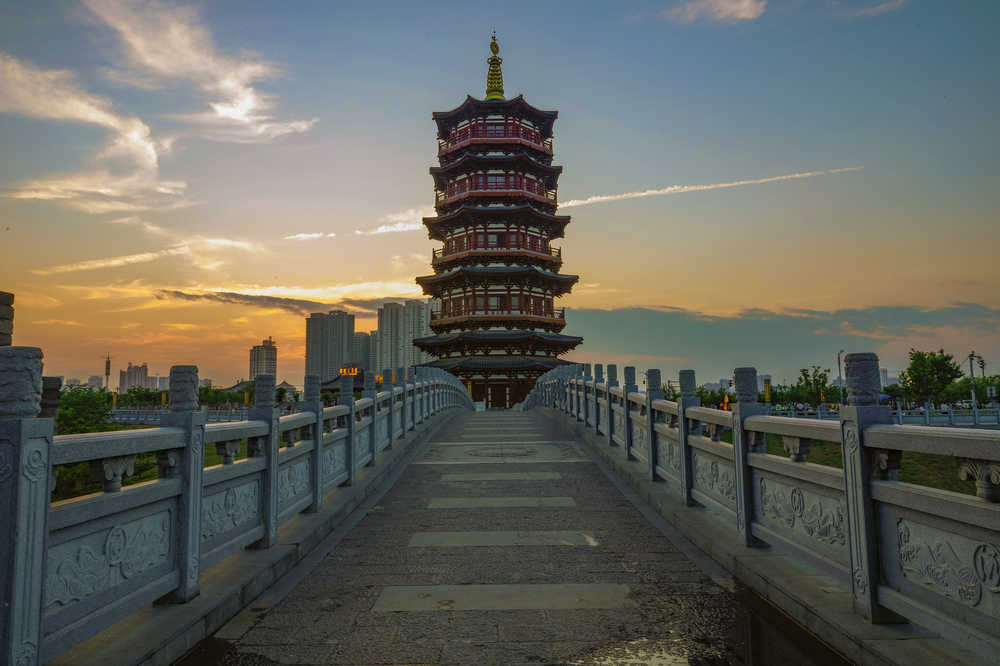 朱樱塔