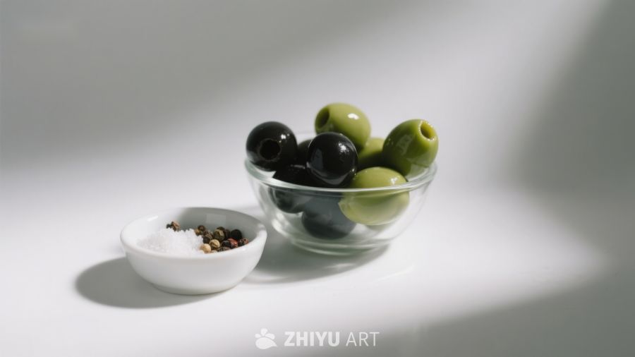 橄榄与调料的静物组合
