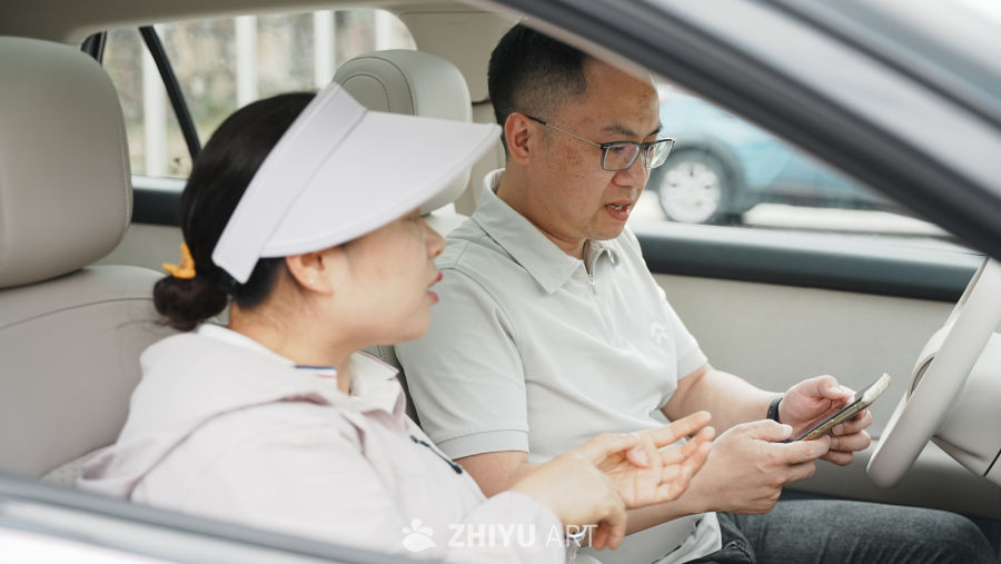车内对话：科技与沟通