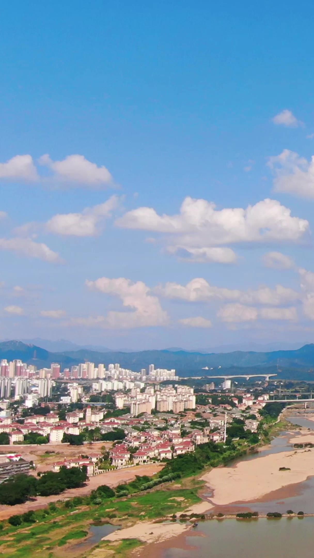江西赣州城市风光竖屏航拍