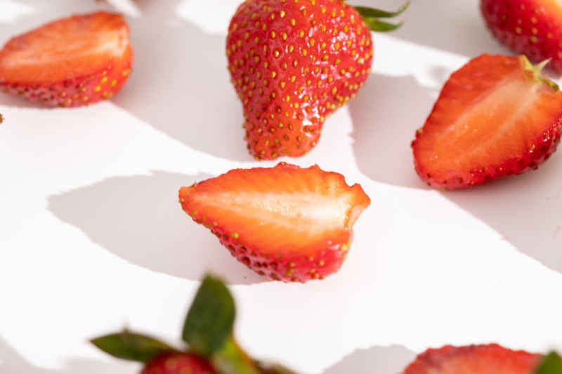 新鲜草莓水果实拍 101