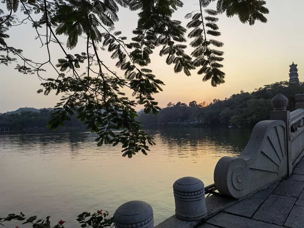 湖景