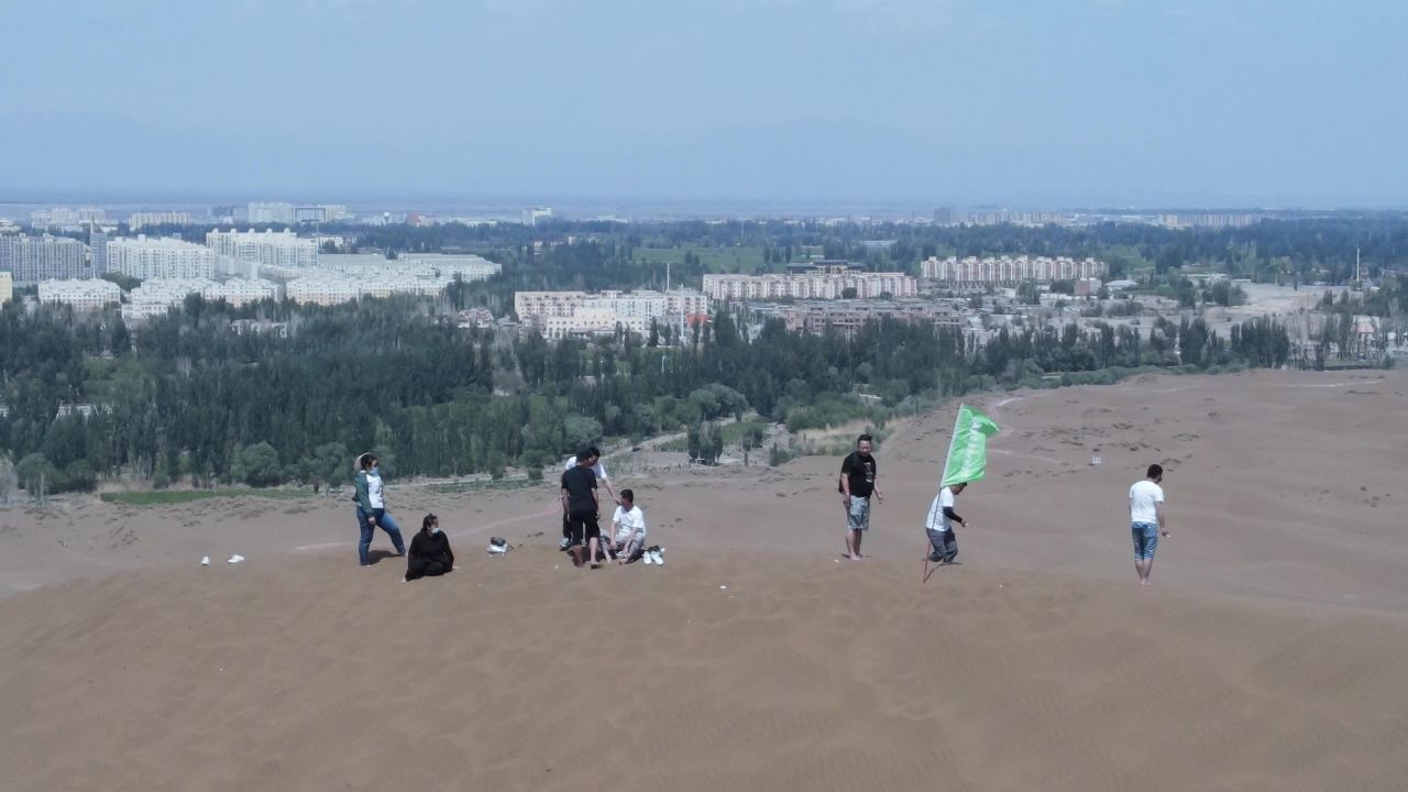 新疆鄯善县库木塔格沙漠航拍