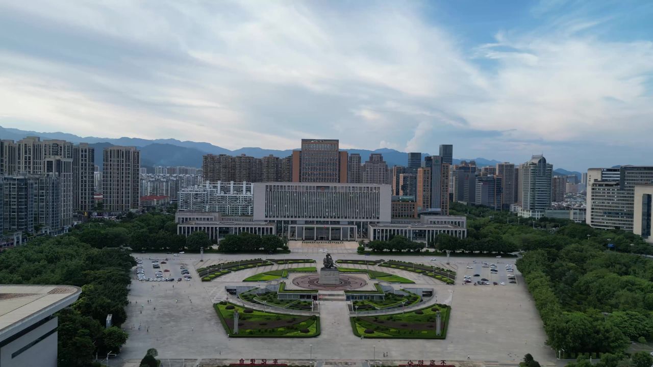 航拍福建龙岩市政府人民广场