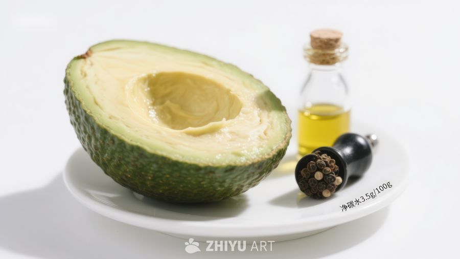 牛油果切半配橄榄油与黑胡椒 303