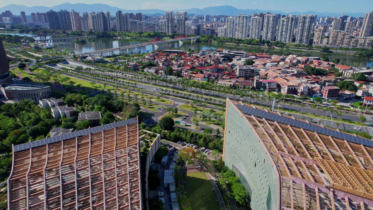 航拍漳州市图书馆景观