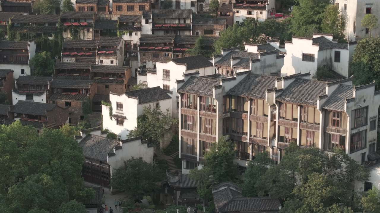 古村落的静谧时光