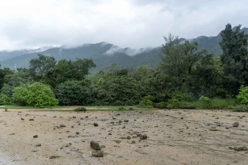 河湾陆地