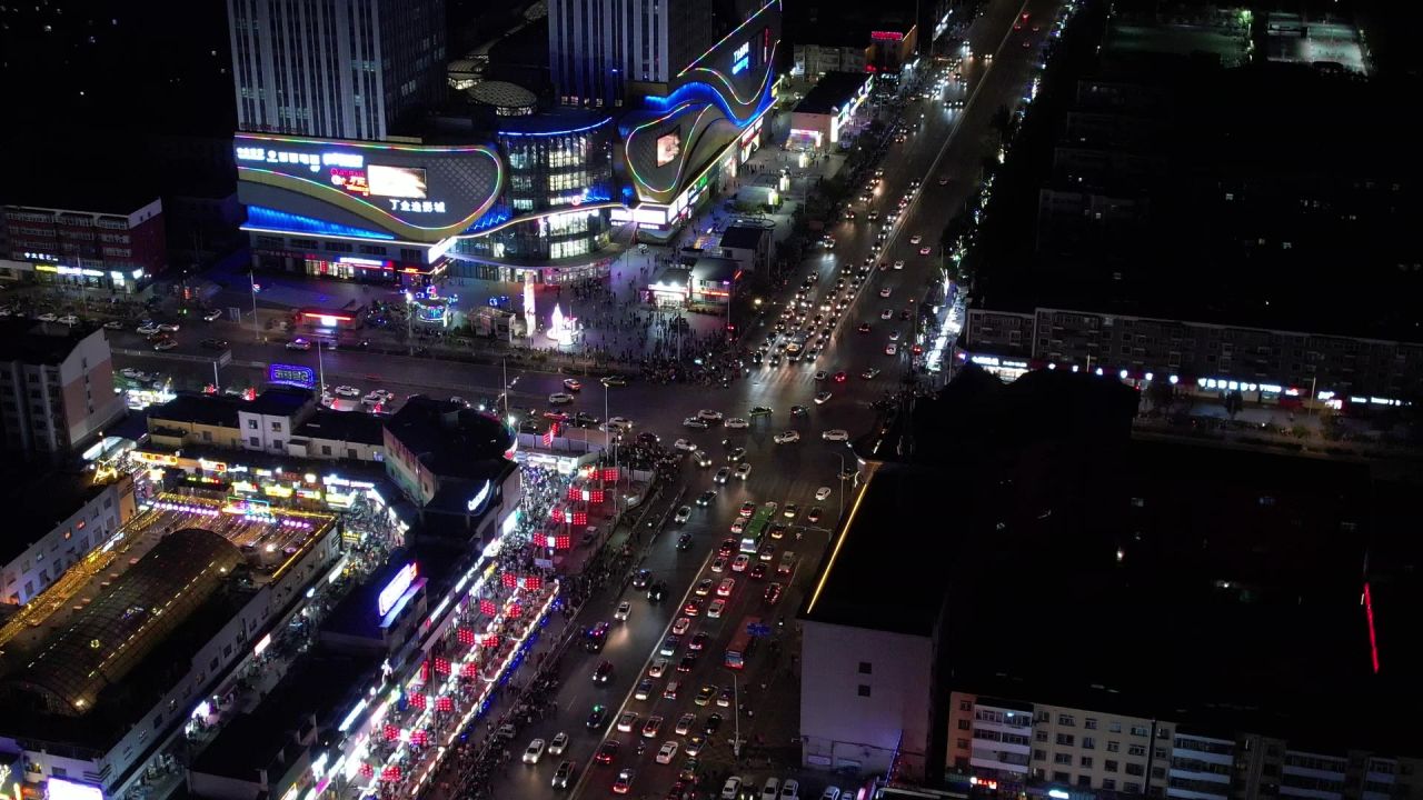 宁夏银川怀远市场与宁阳广场十字路口
