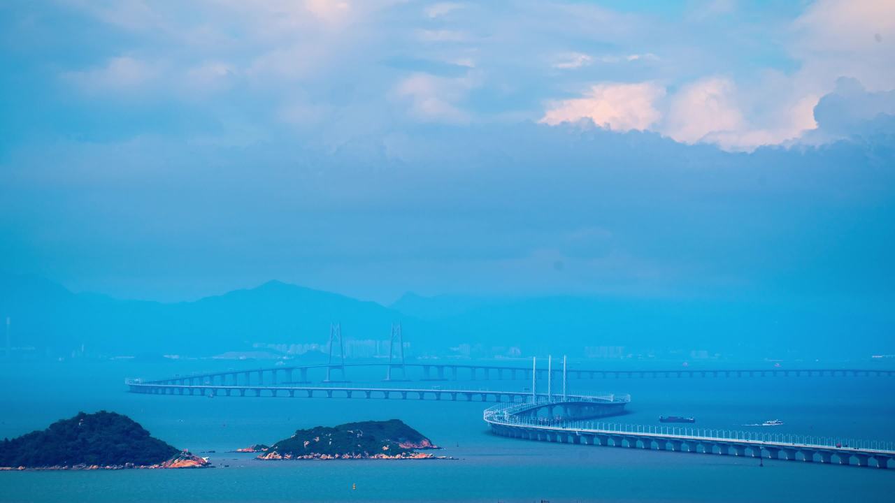 港珠澳大桥跨海远景