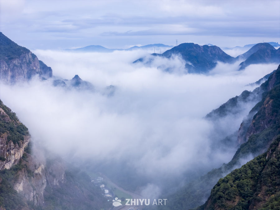云绕雁荡山 1