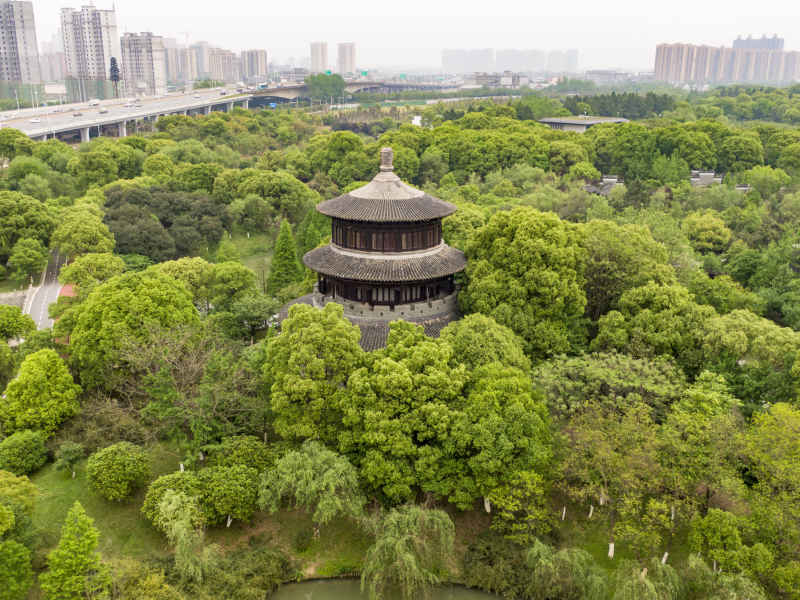 江西南昌八大三人梅湖景区