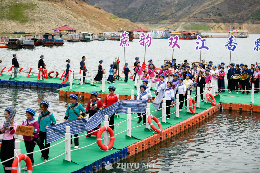 布依族民族文化  布依族节日活动 13