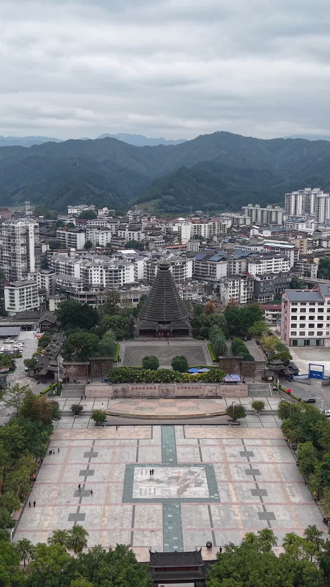 城市与自然的和谐共存