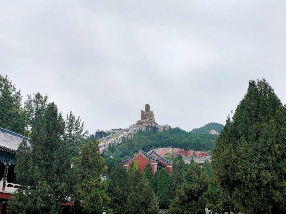 烟台南山大佛