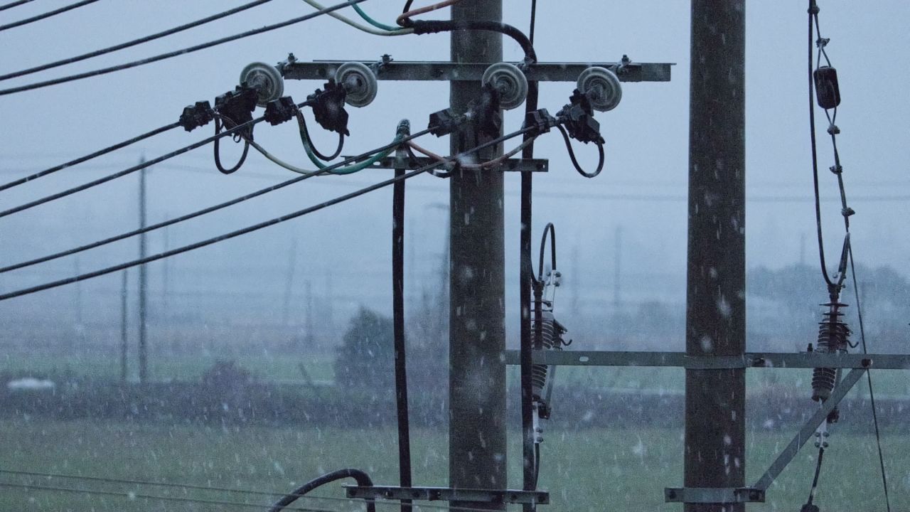 下雪升格慢镜头4K实拍空镜