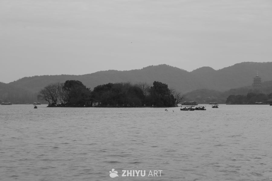 水墨山河