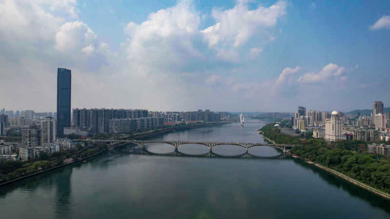 航拍广西柳州柳江文昌大桥  