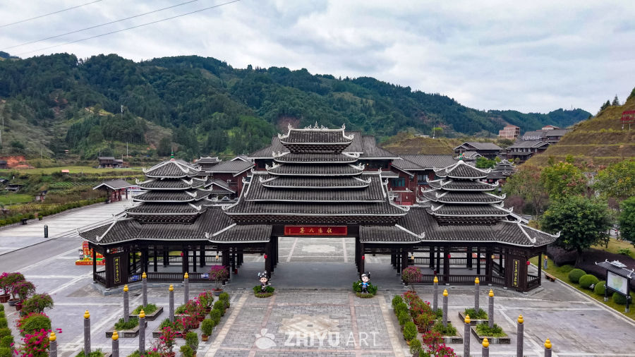 苗寨古韵：传统建筑与自然风光的完美融合