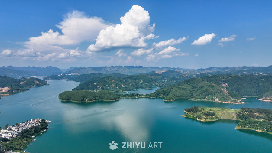 湖光山色如诗如画 9