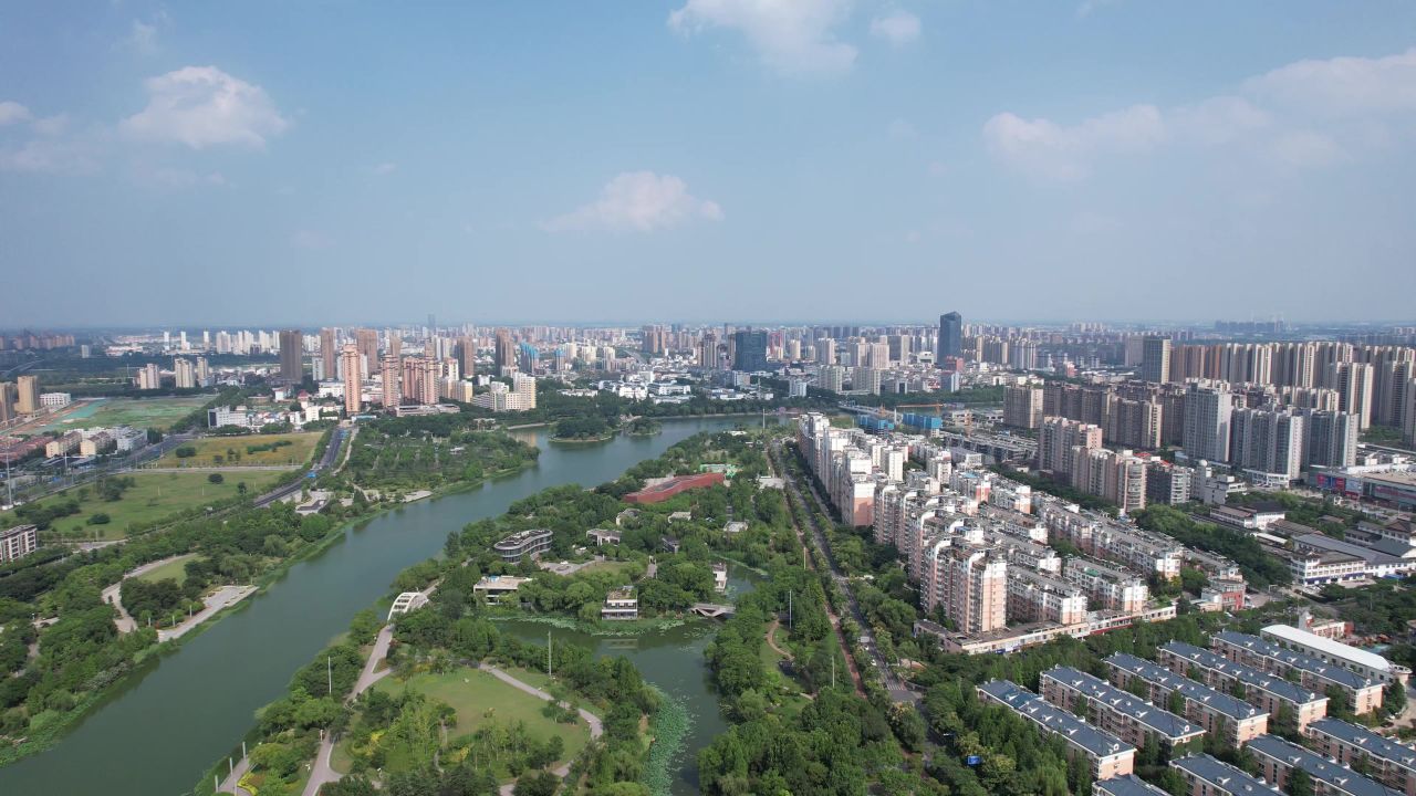 江苏宿迁城市风光绿化植物公园古运河航拍 