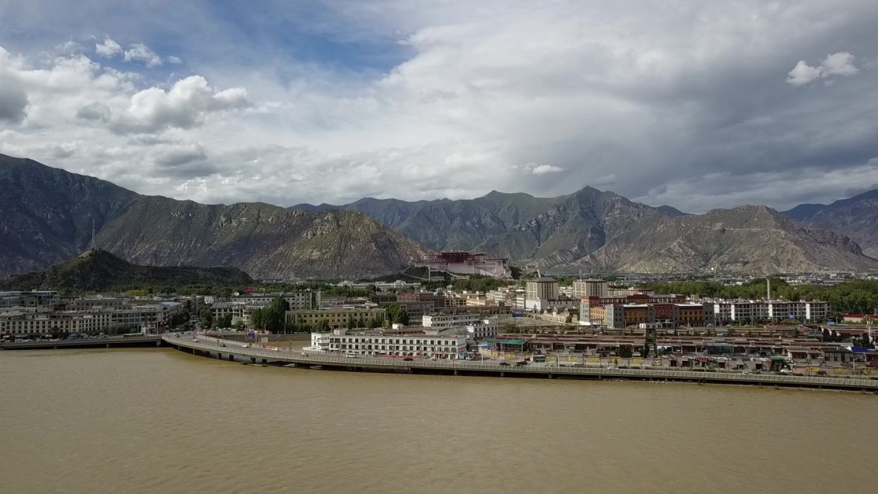 布达拉宫 1
