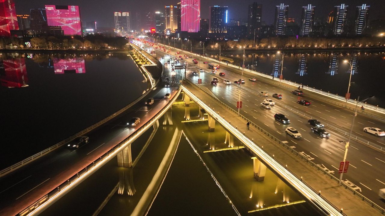 沈阳浑河沿岸