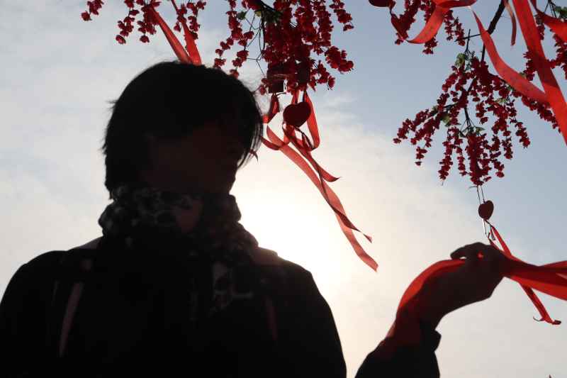 红绫飘