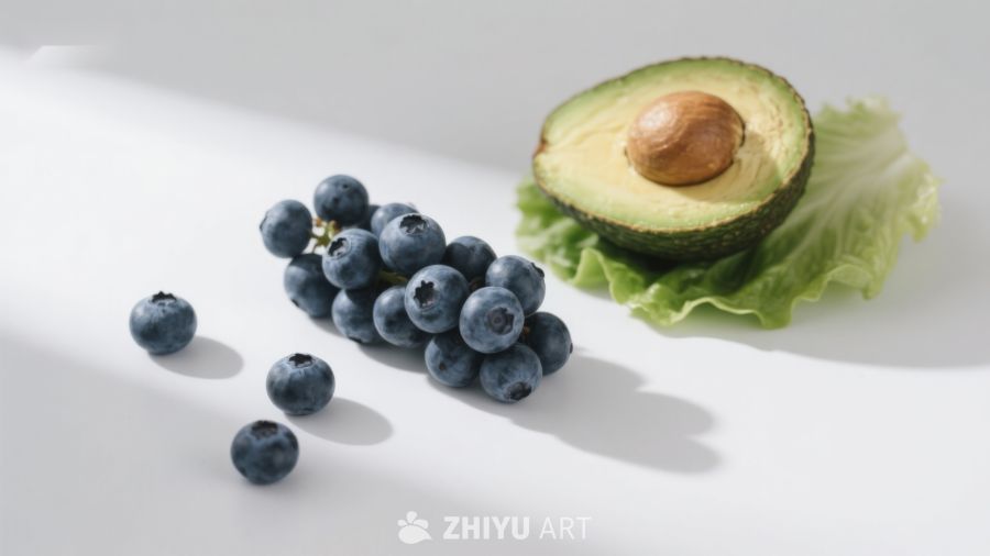 蓝莓与牛油果的清新组合