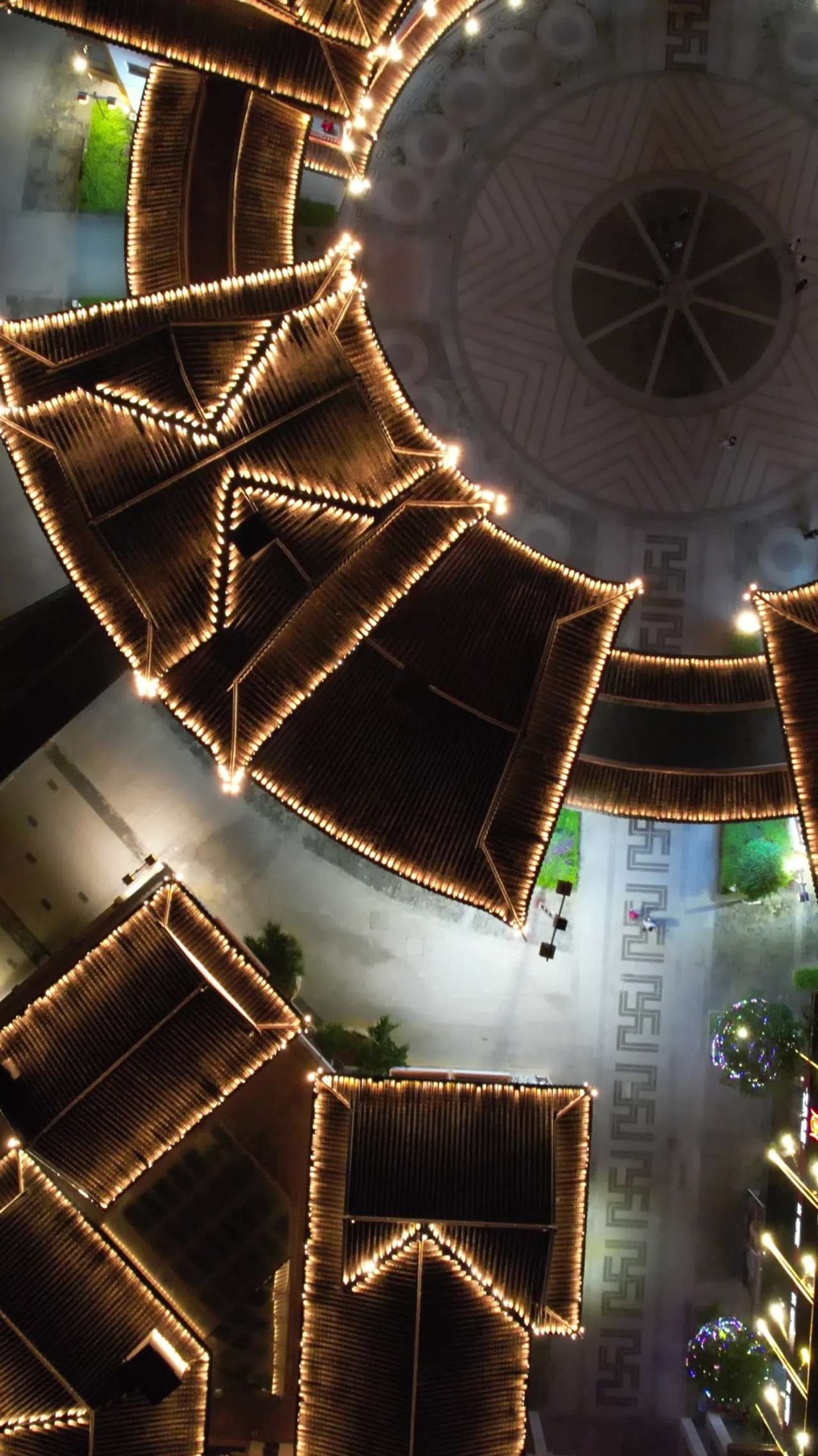 夜幕下的城市几何