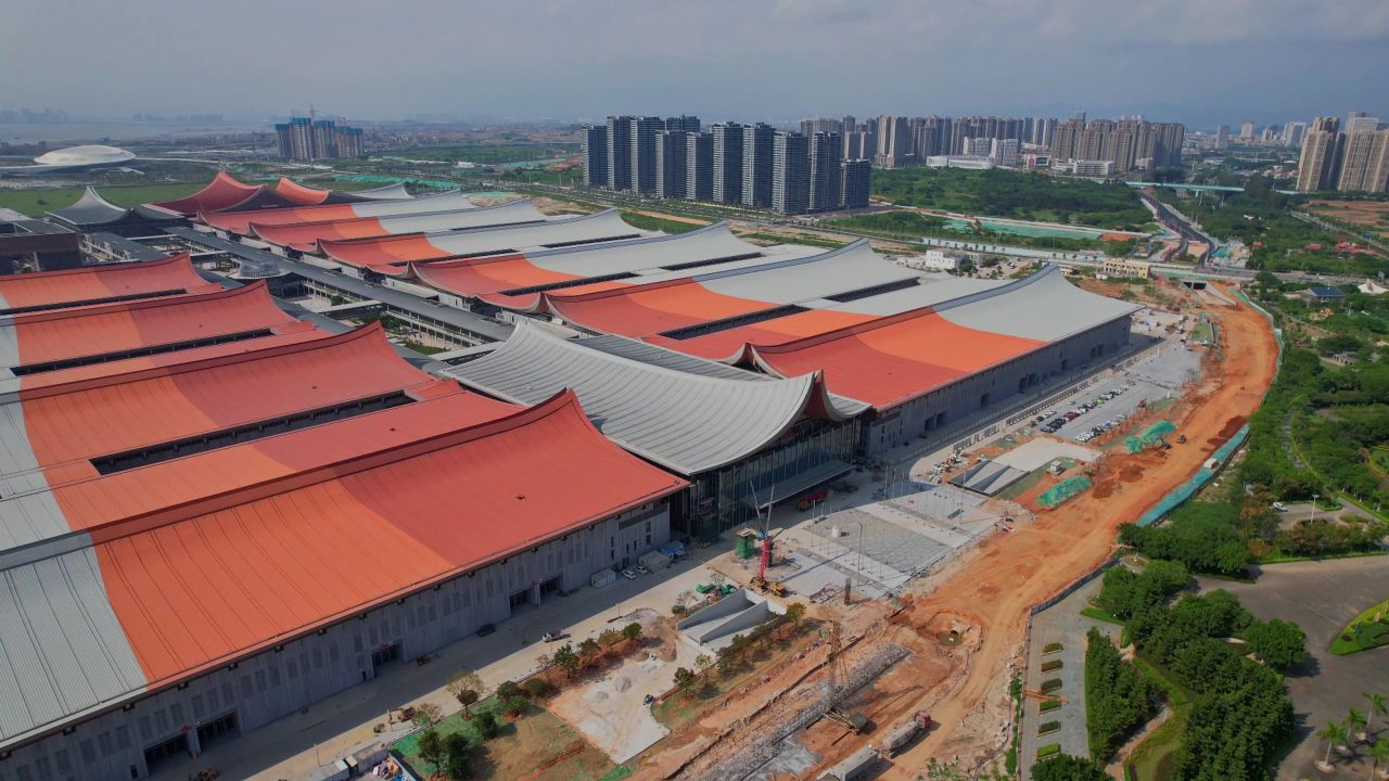 航拍厦门国际博览中心