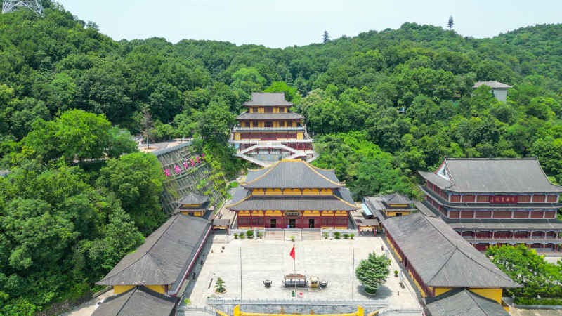 航拍湖北鄂州西山风景区古灵禅寺