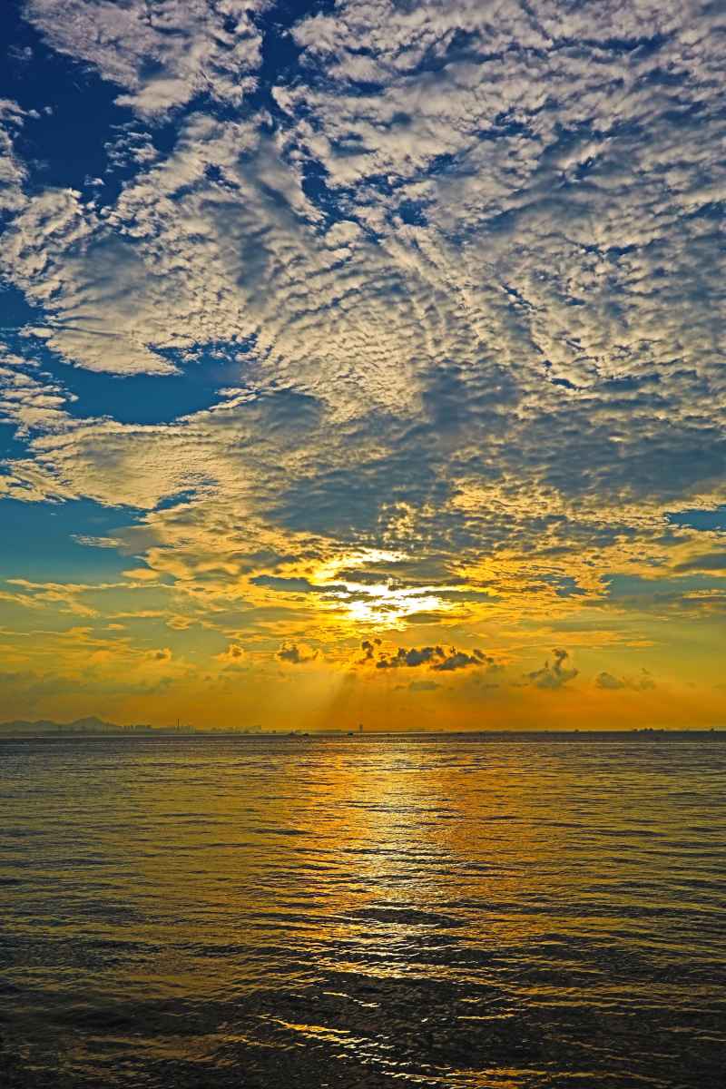 云绘海上