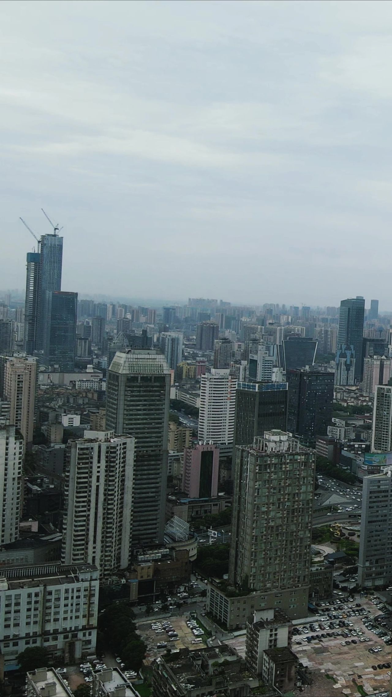  湖南长沙城市风光五一商圈竖屏航拍