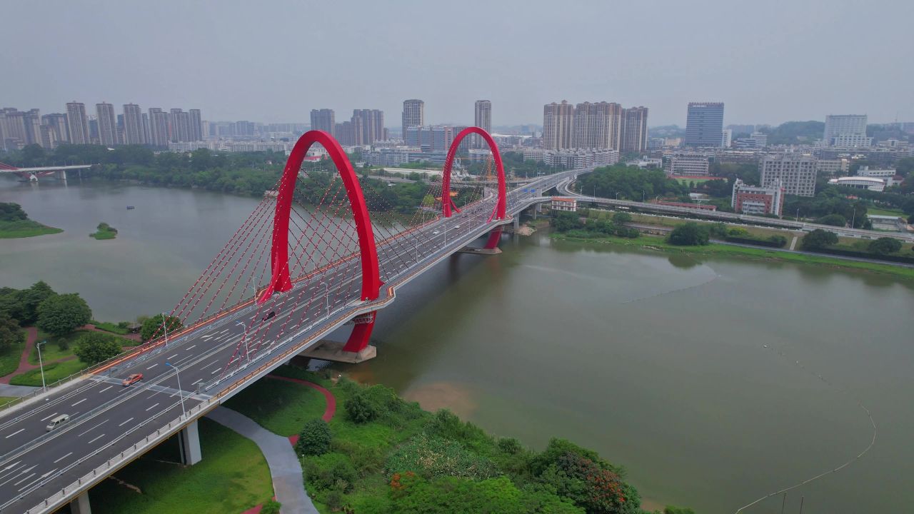 航拍漳州芝山大桥景观