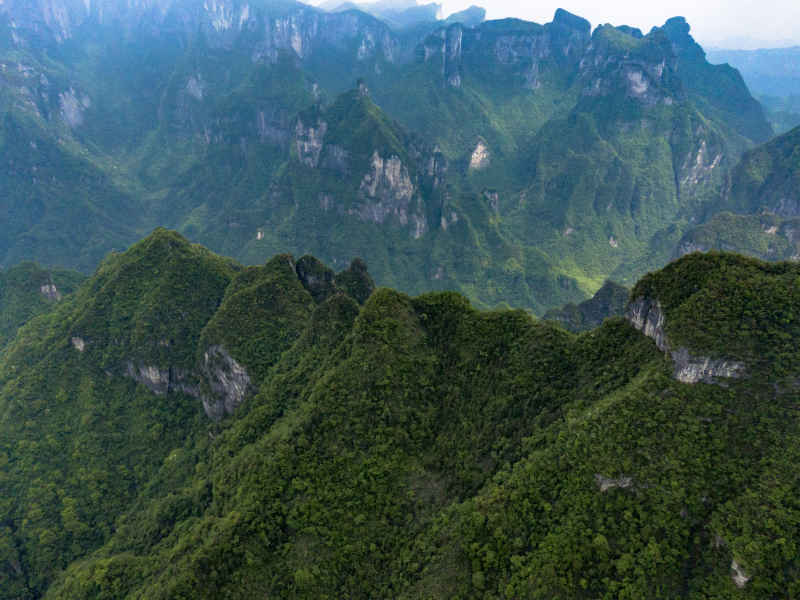 湖南张家界秀丽山川