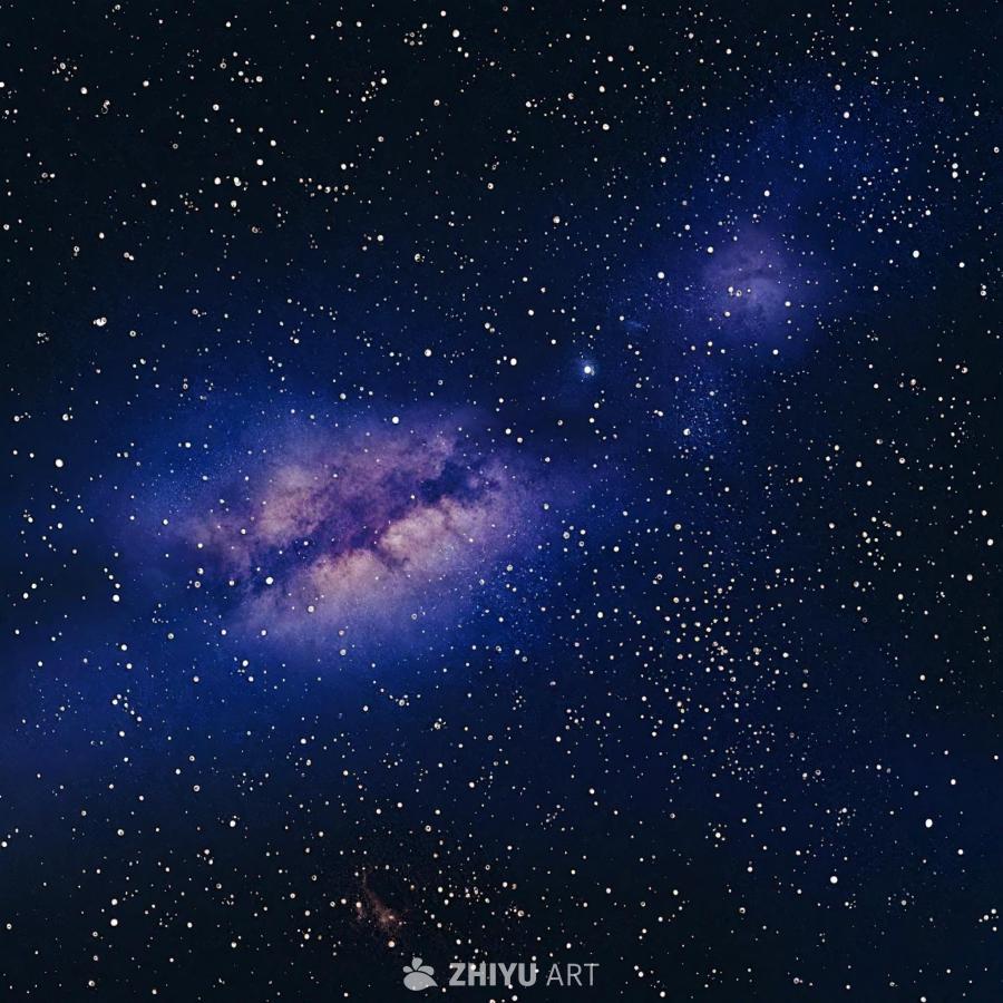 一个星空背景，银河系呈现为方形，由明亮的紫蓝色调构