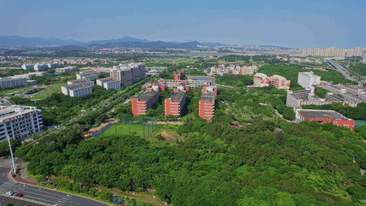 航拍厦门海洋技术学院 8