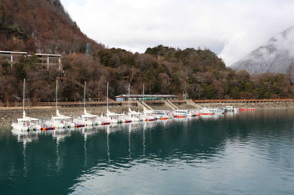 山川湖泊