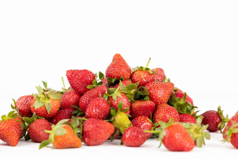 新鲜草莓水果实拍 2