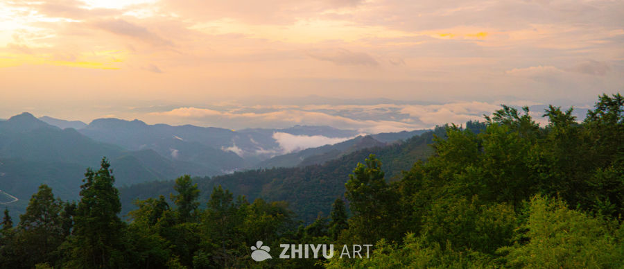 山间云海日出美景