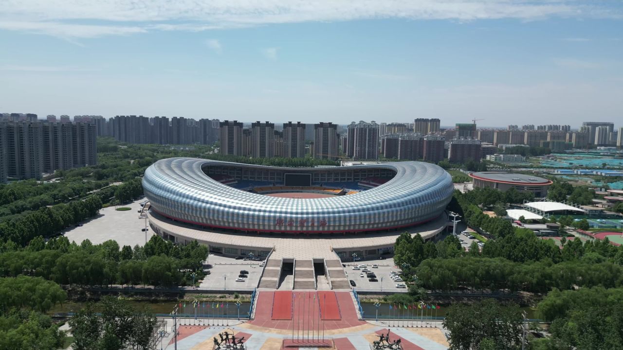 航拍山东聊城体育公园
