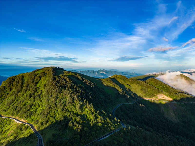 祖国大好河山云海云雾缭绕航拍