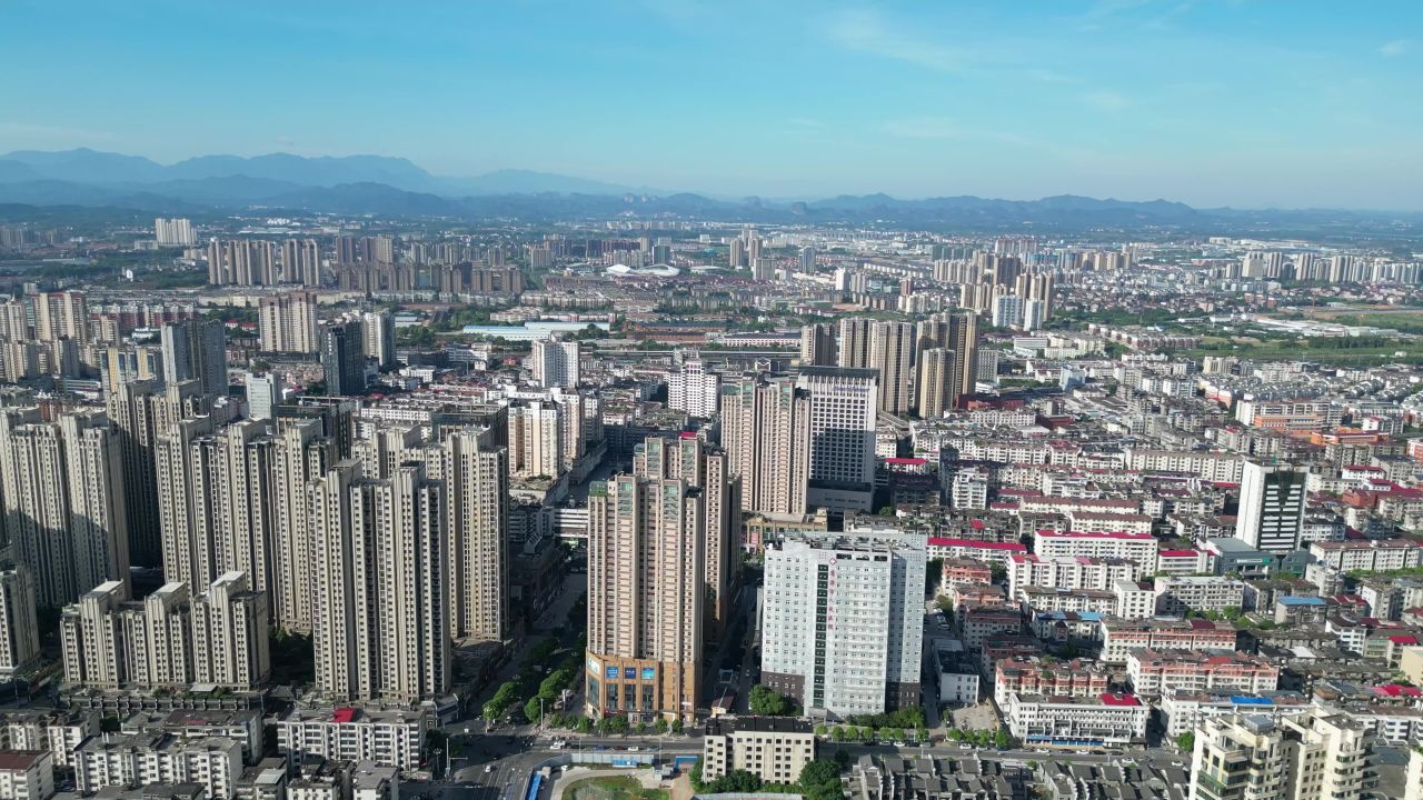  航拍鹰潭大景鹰潭城市天际线
