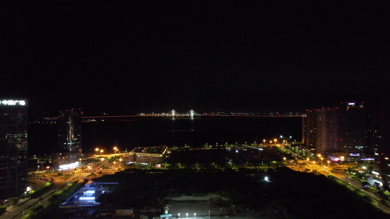 福建泉州城市夜景东海CBD夜景灯光航拍 (1)~1