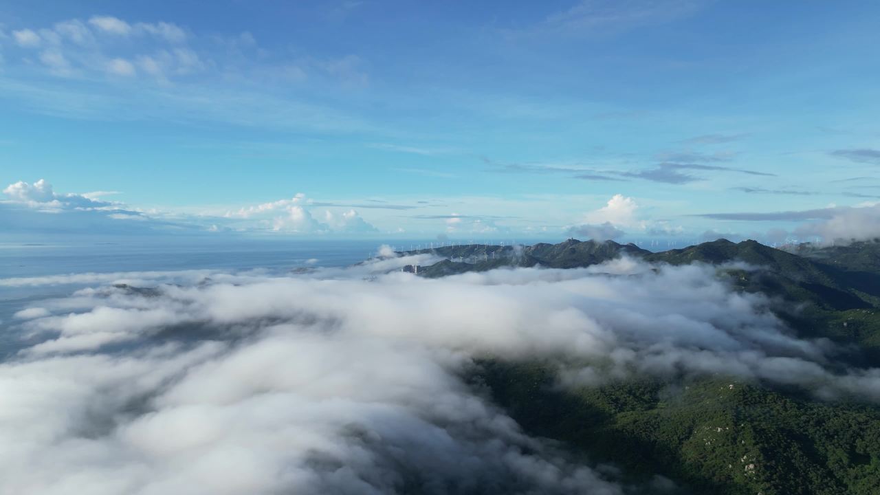 大海 岛屿 大山 云海 航拍